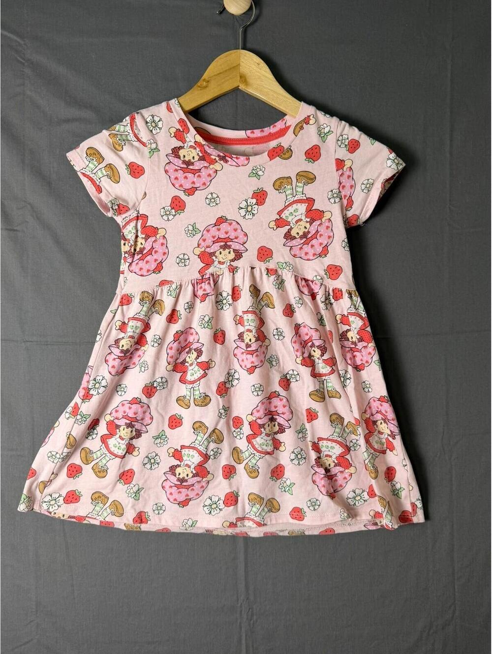 Strawberry Shortcake Girls Dress Size 5T Pink Short Sleeve Cotton Blend Casual